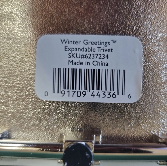 LENOX Winter Greetings Expanding Trivet - Picture 7 of 9